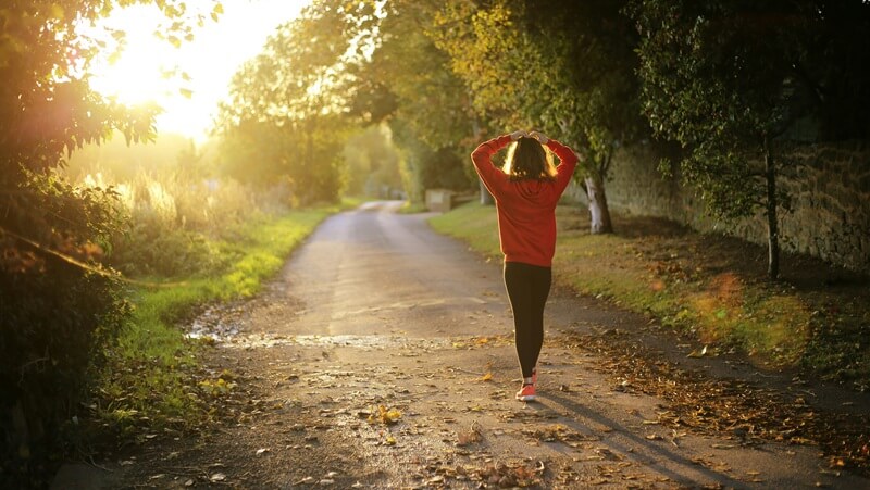 矯正が女性に与える健康面の影響